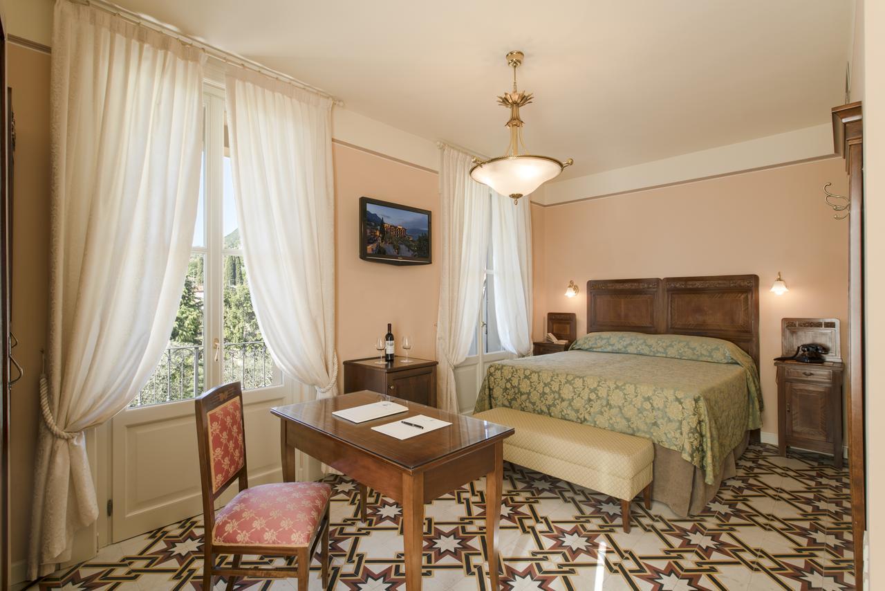 Hotel Gardenia Al Lago Gargnano Bagian luar foto