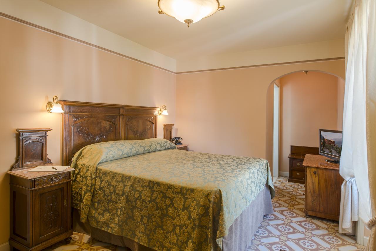 Hotel Gardenia Al Lago Gargnano Bagian luar foto