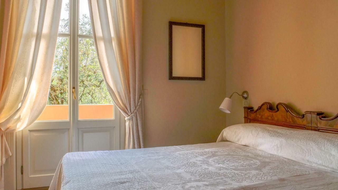Hotel Gardenia Al Lago Gargnano Bagian luar foto